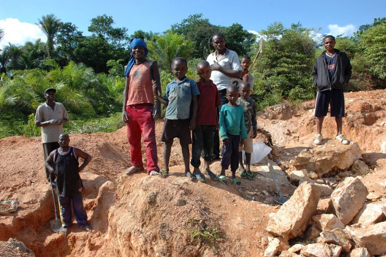 Child Cobalt Miners in Kailo, Congo - Author Julien Harneis, source Wikimedia.